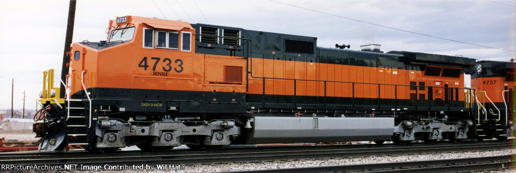 BNSF C44-9W 4733